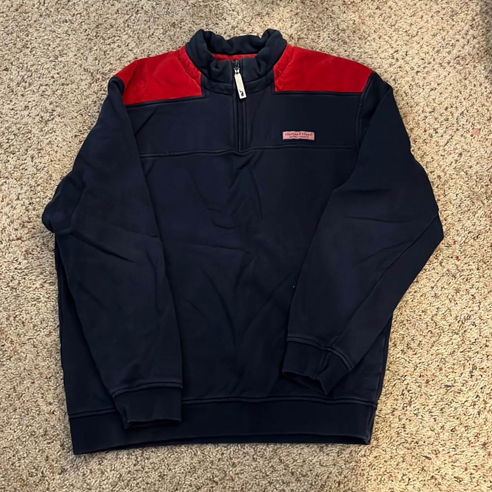 Vineyard Vines pullover size M, quarter zip